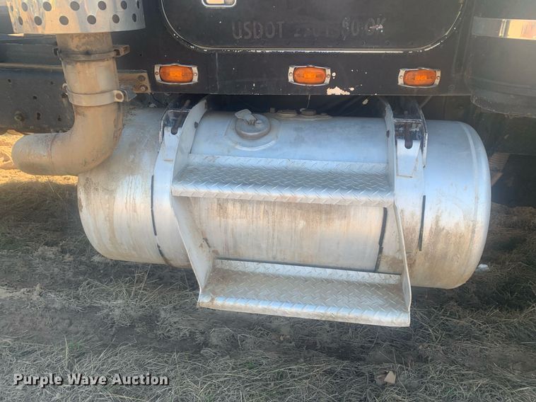 image for item DM7766 1980 Peterbilt 359 dump truck