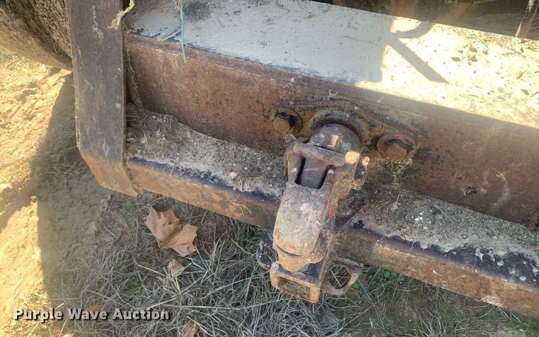 image for item DM7766 1980 Peterbilt 359 dump truck