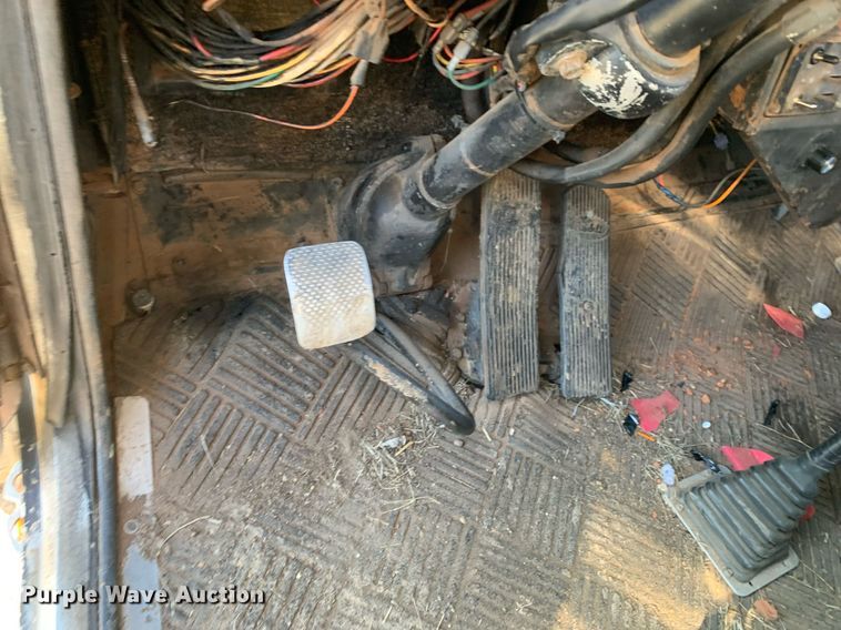 image for item DM7766 1980 Peterbilt 359 dump truck