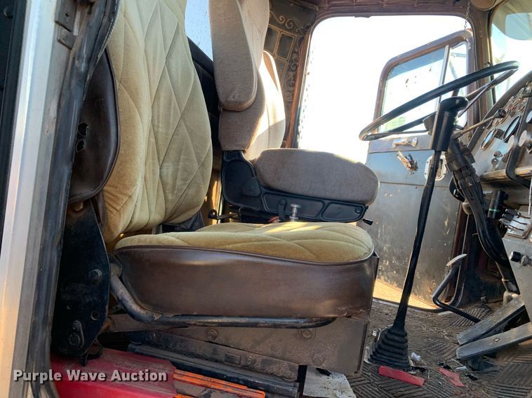 image for item DM7766 1980 Peterbilt 359 dump truck