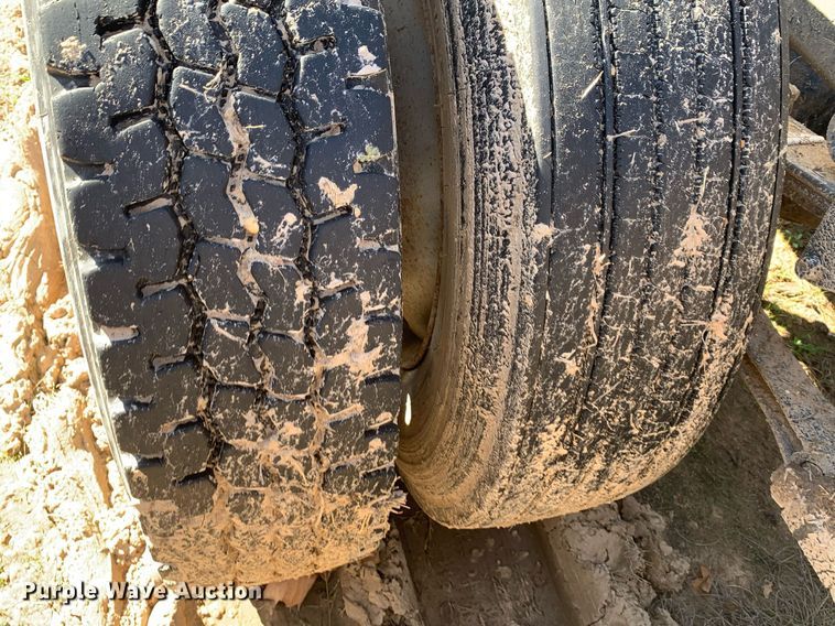 image for item DM7766 1980 Peterbilt 359 dump truck