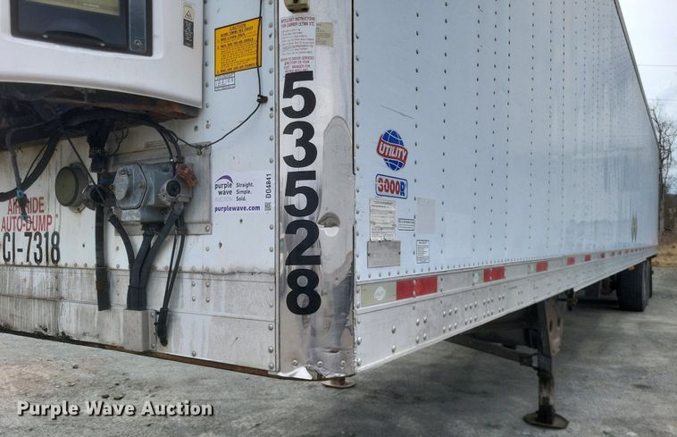 image for item DO4841 2008 Utility  3000R refrigerated van trailer