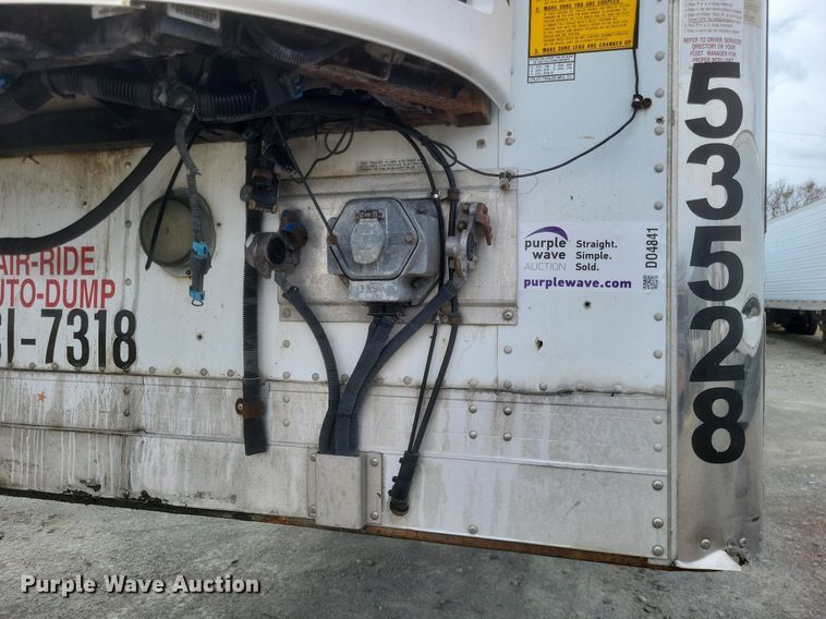 image for item DO4841 2008 Utility  3000R refrigerated van trailer