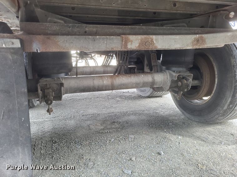 image for item DO4841 2008 Utility  3000R refrigerated van trailer