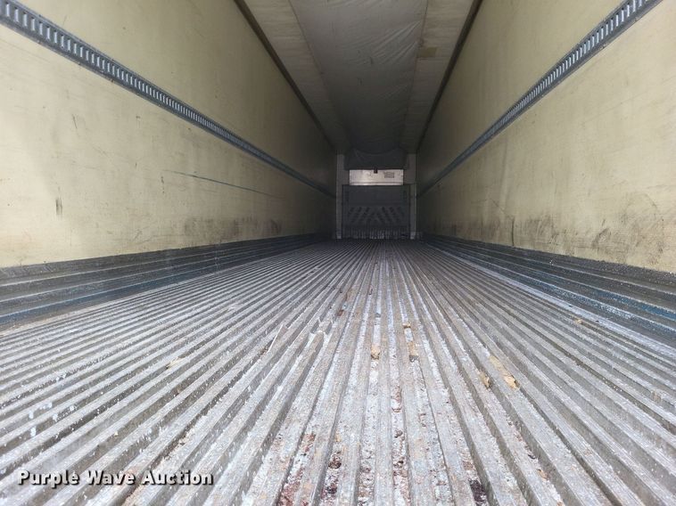 image for item DO4841 2008 Utility  3000R refrigerated van trailer