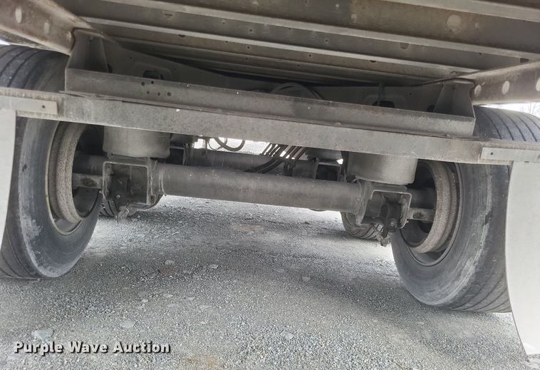 image for item DO4842 2008 Utility 3000R refrigerated van trailer