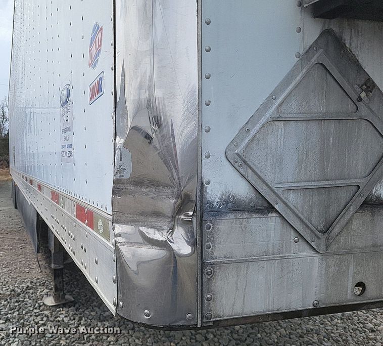 image for item DO4842 2008 Utility 3000R refrigerated van trailer