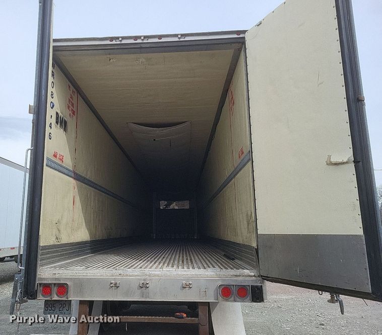 image for item DO4842 2008 Utility 3000R refrigerated van trailer