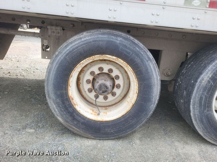 image for item DO4842 2008 Utility 3000R refrigerated van trailer