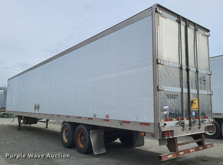 image for item DO4843 2008 Utility  3000R refrigerated van trailer