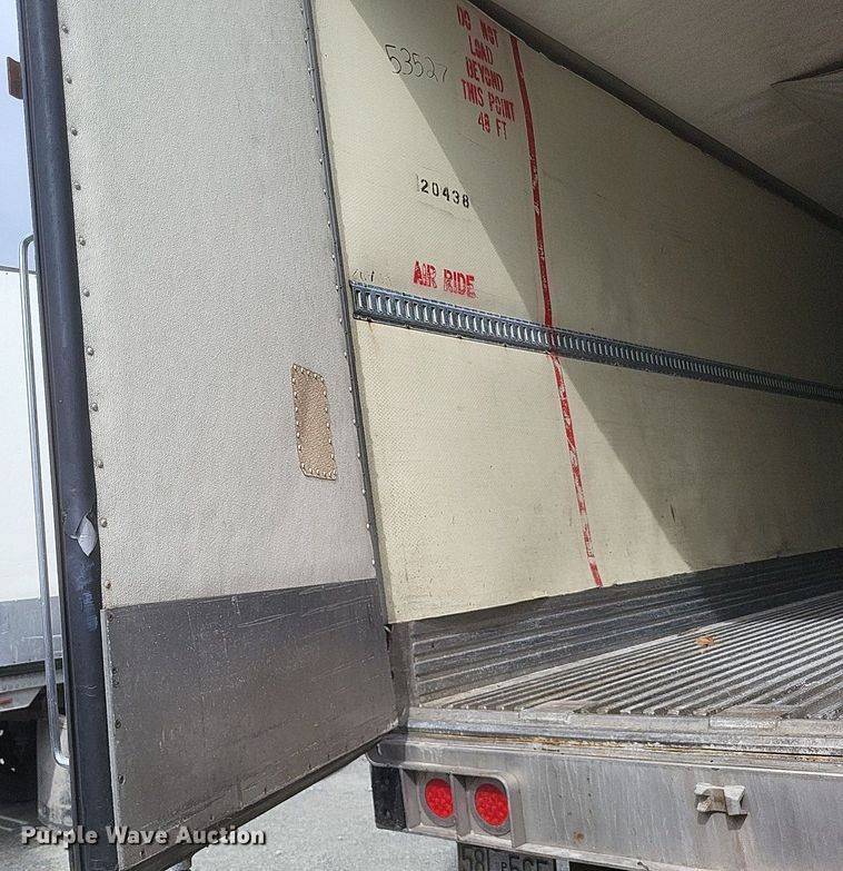 image for item DO4843 2008 Utility  3000R refrigerated van trailer