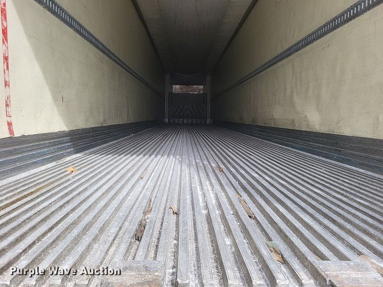 image for item DO4843 2008 Utility  3000R refrigerated van trailer