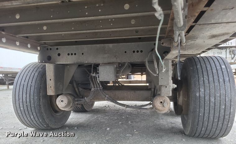 image for item DO4844 2008 Utility  3000R refrigerated van trailer