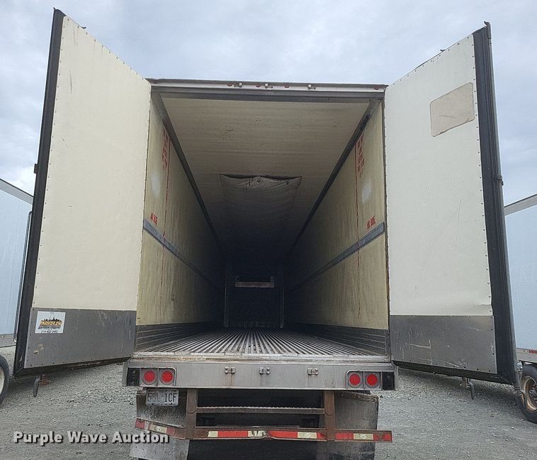 image for item DO4844 2008 Utility  3000R refrigerated van trailer