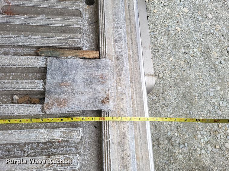 image for item DO4844 2008 Utility  3000R refrigerated van trailer