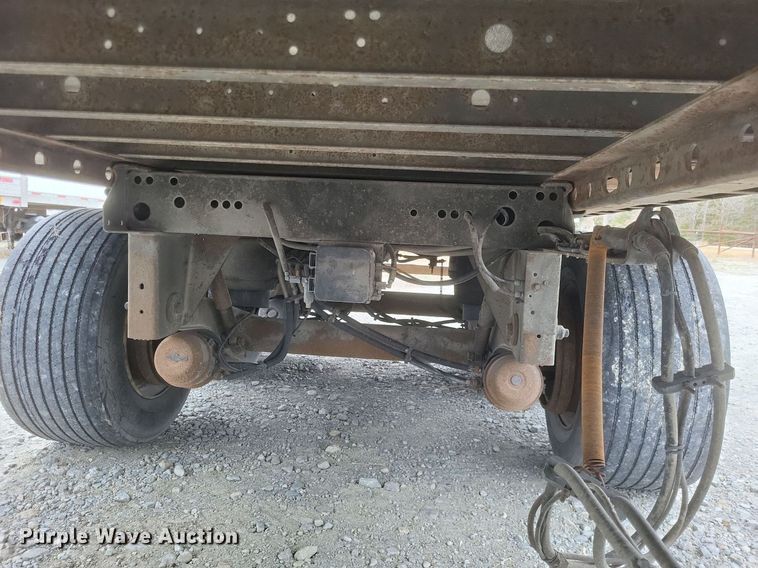 image for item DO4845 2008 Utility  3000R refrigerated van trailer