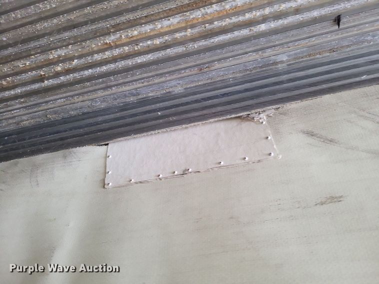 image for item DO4845 2008 Utility  3000R refrigerated van trailer