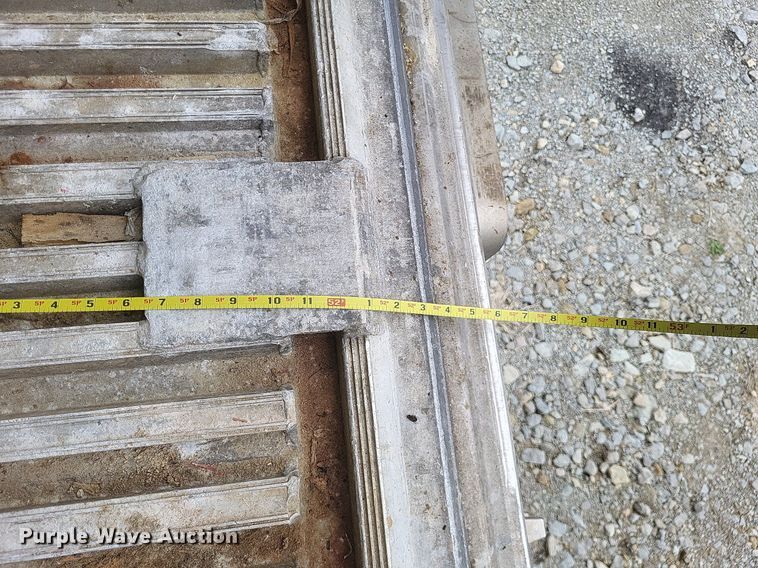 image for item DO4845 2008 Utility  3000R refrigerated van trailer