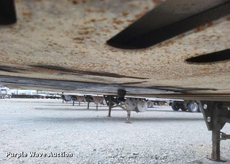 image for item DO4846 2008 Utility  3000R refrigerated van trailer