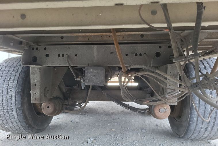 image for item DO4846 2008 Utility  3000R refrigerated van trailer