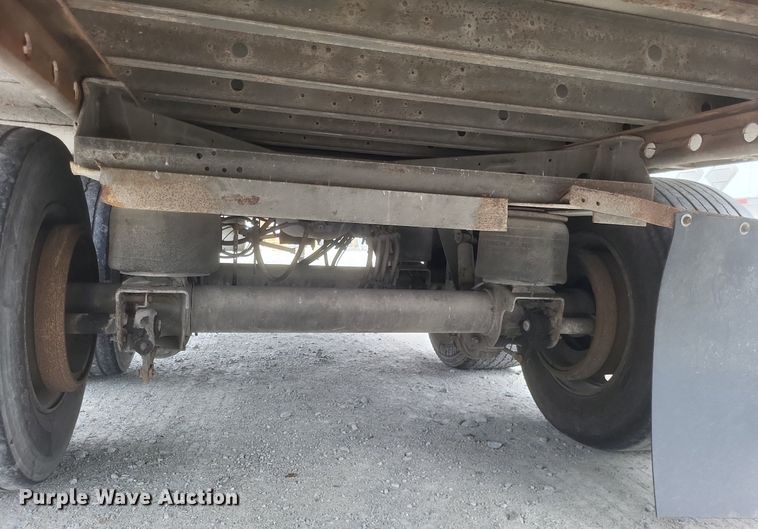 image for item DO4846 2008 Utility  3000R refrigerated van trailer