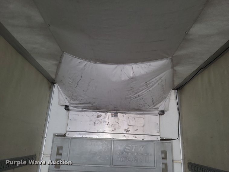 image for item DO4846 2008 Utility  3000R refrigerated van trailer