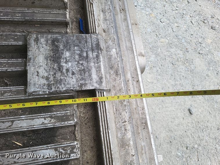 image for item DO4846 2008 Utility  3000R refrigerated van trailer