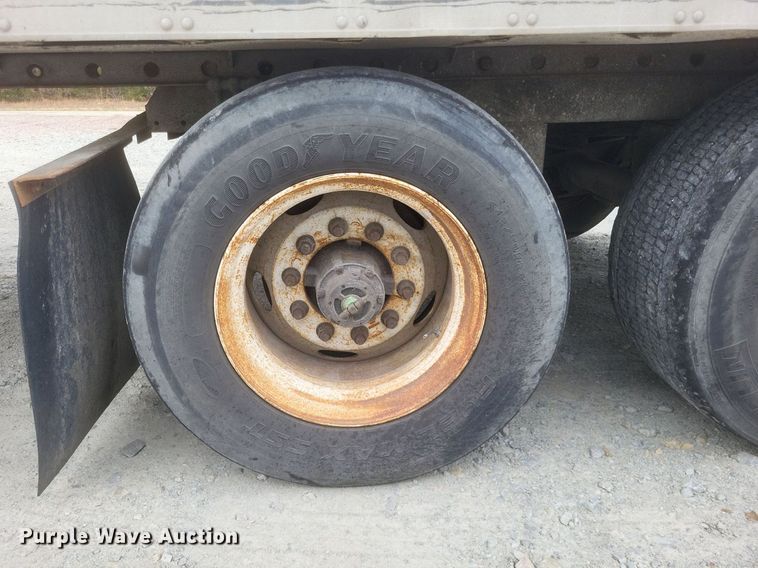 image for item DO4846 2008 Utility  3000R refrigerated van trailer