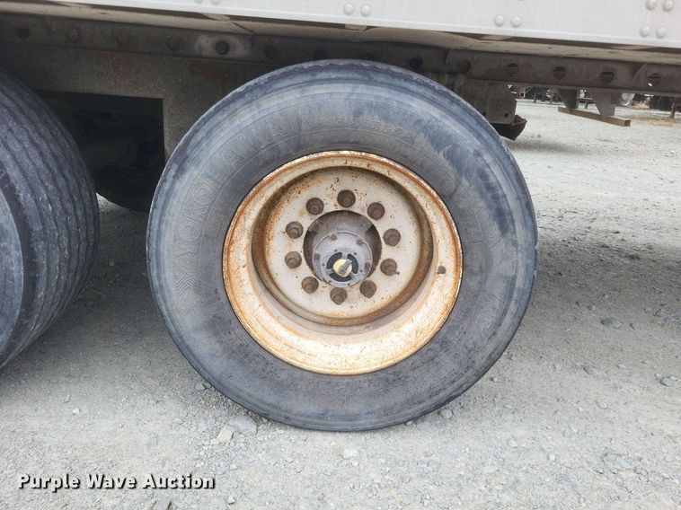 image for item DO4846 2008 Utility  3000R refrigerated van trailer