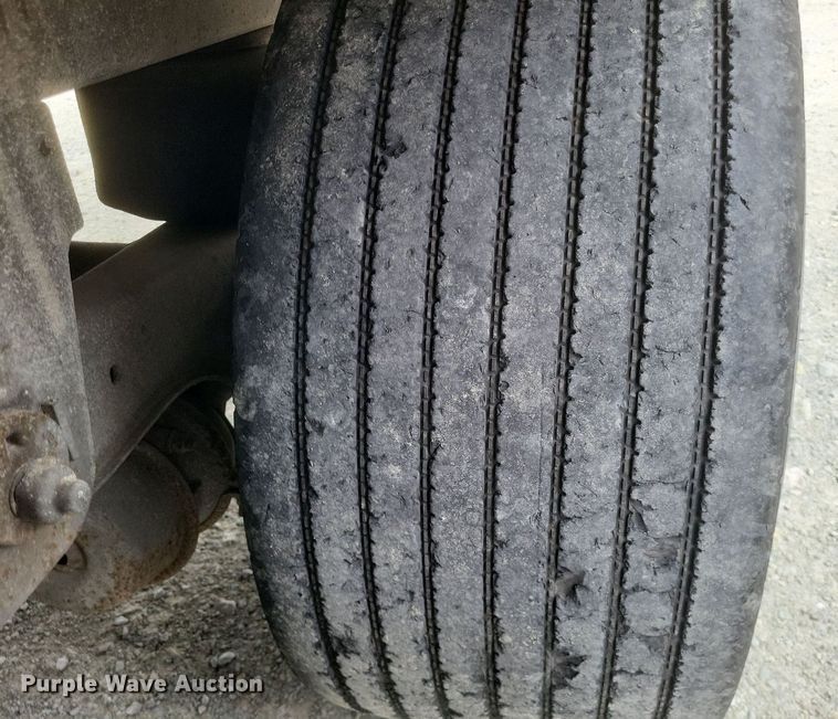 image for item DO4846 2008 Utility  3000R refrigerated van trailer