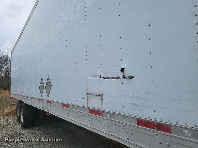image for item DO4847 2008 Utility  3000R refrigerated van trailer