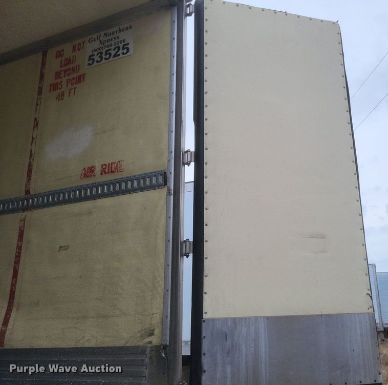 image for item DO4847 2008 Utility  3000R refrigerated van trailer