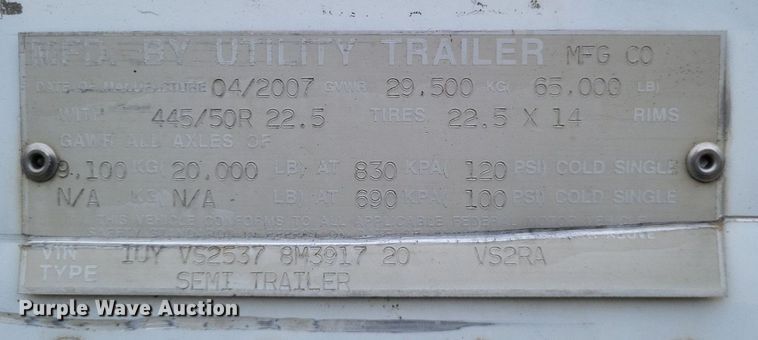 image for item DO4847 2008 Utility  3000R refrigerated van trailer