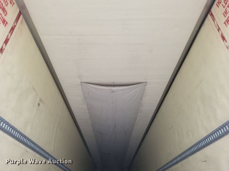 image for item DO4848 2008 Utility  3000R refrigerated van trailer