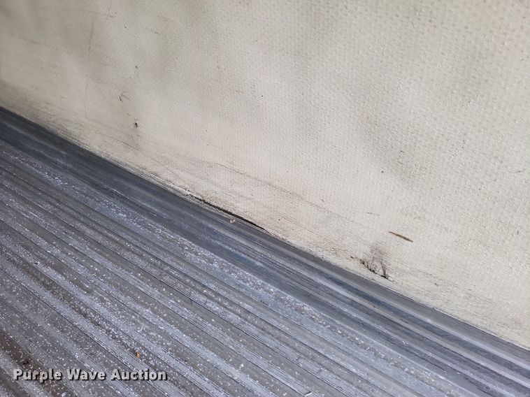 image for item DO4848 2008 Utility  3000R refrigerated van trailer