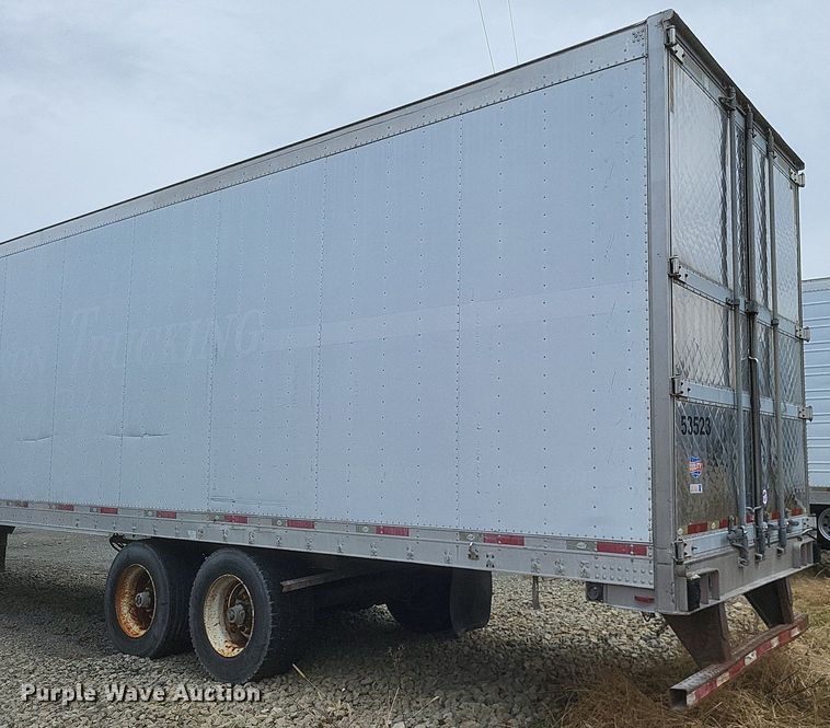 image for item DO4849 2008 Utility  3000R  refrigerated van trailer