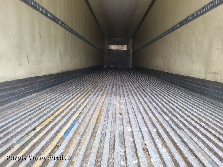 image for item DO4849 2008 Utility  3000R  refrigerated van trailer