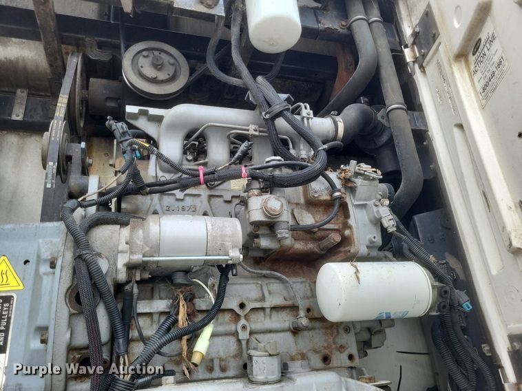 image for item DO4849 2008 Utility  3000R  refrigerated van trailer