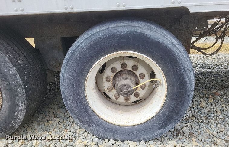 image for item DO4849 2008 Utility  3000R  refrigerated van trailer