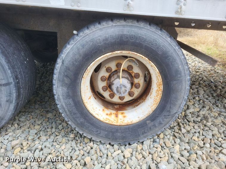 image for item DO4849 2008 Utility  3000R  refrigerated van trailer