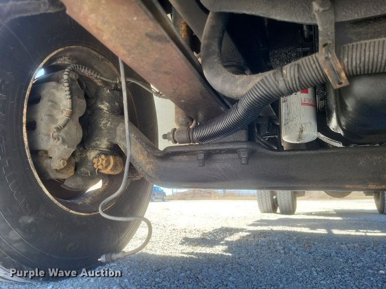 image for item DO4851 2005 International 4300 forestry bucket truck