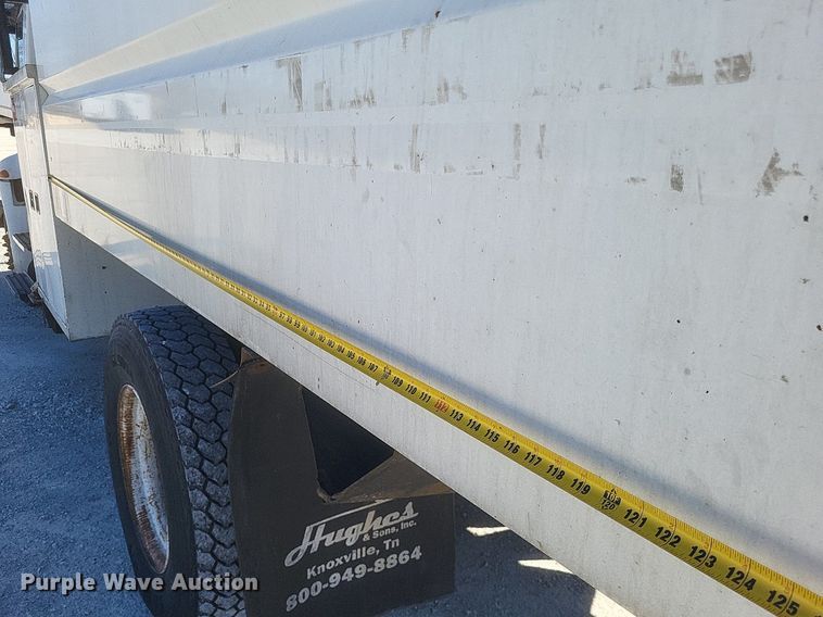 image for item DO4851 2005 International 4300 forestry bucket truck