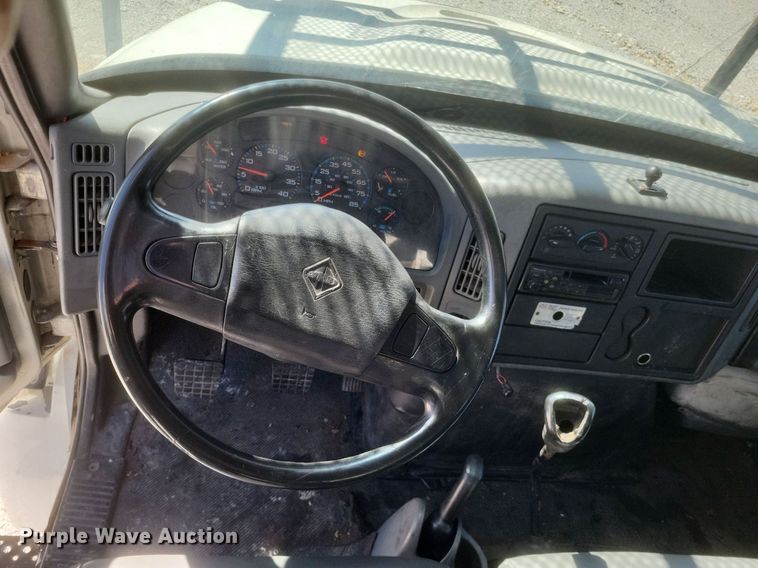 image for item DO4851 2005 International 4300 forestry bucket truck