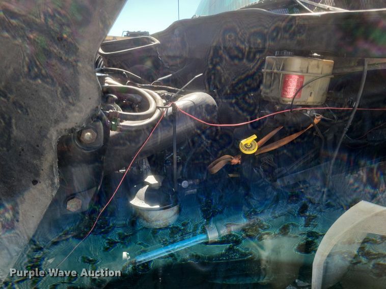 image for item DO4851 2005 International 4300 forestry bucket truck