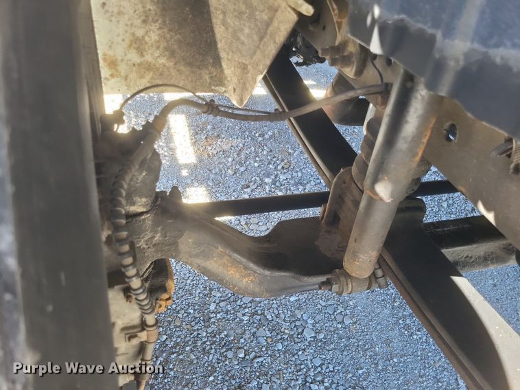 image for item DO4851 2005 International 4300 forestry bucket truck