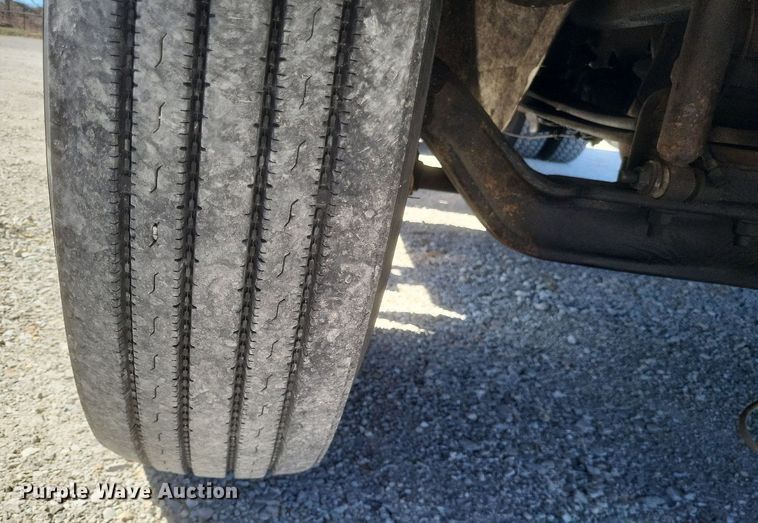 image for item DO4851 2005 International 4300 forestry bucket truck