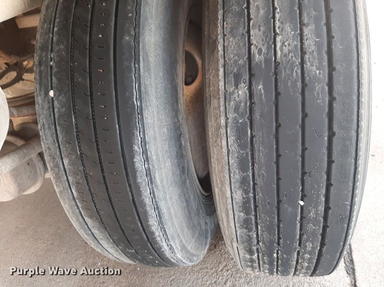 image for item DP2670 2008 Wabash dry van trailer