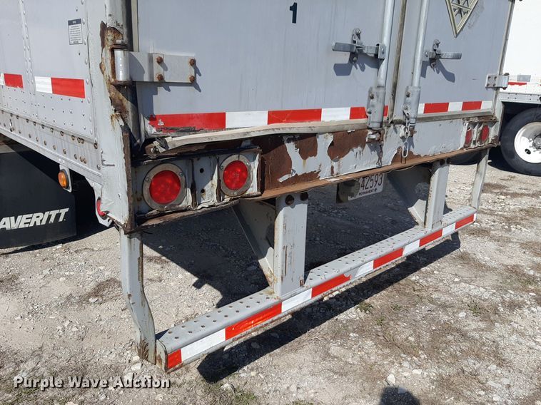 image for item DP2677 2007 Wabash dry van trailer