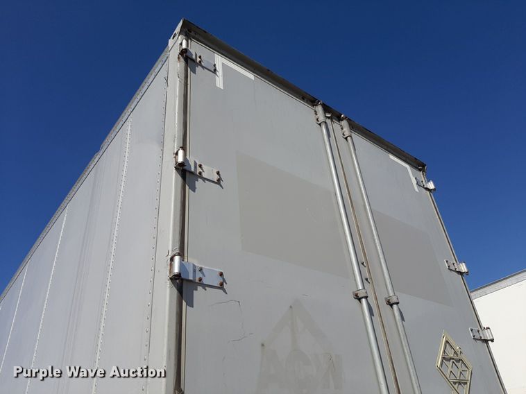 image for item DP2677 2007 Wabash dry van trailer