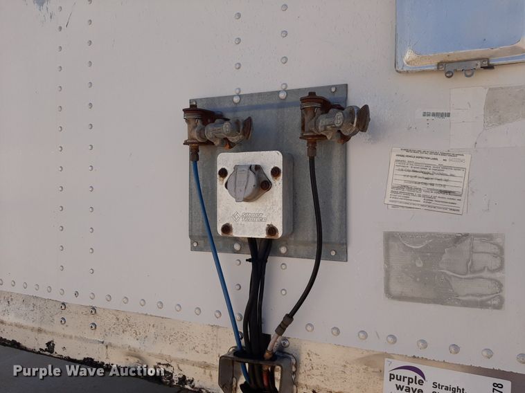 image for item DP2678 2005 Wabash dry van trailer